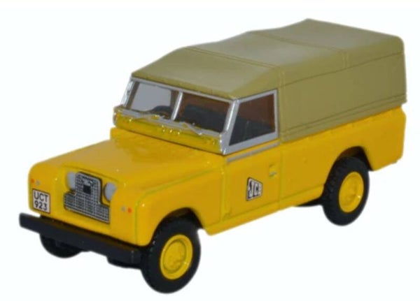 76LAN2016 Land Rover Series II JCB