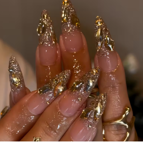 Almond-Shaped False Nails, Luxurious, Dazzling, Golden Glitter, Fashionable, Elegant,