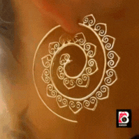 Popular Oval Spiral Earrings Exaggerated Vortex Gear Heart -shaped Heart -shaped Retro Ear Jewelry