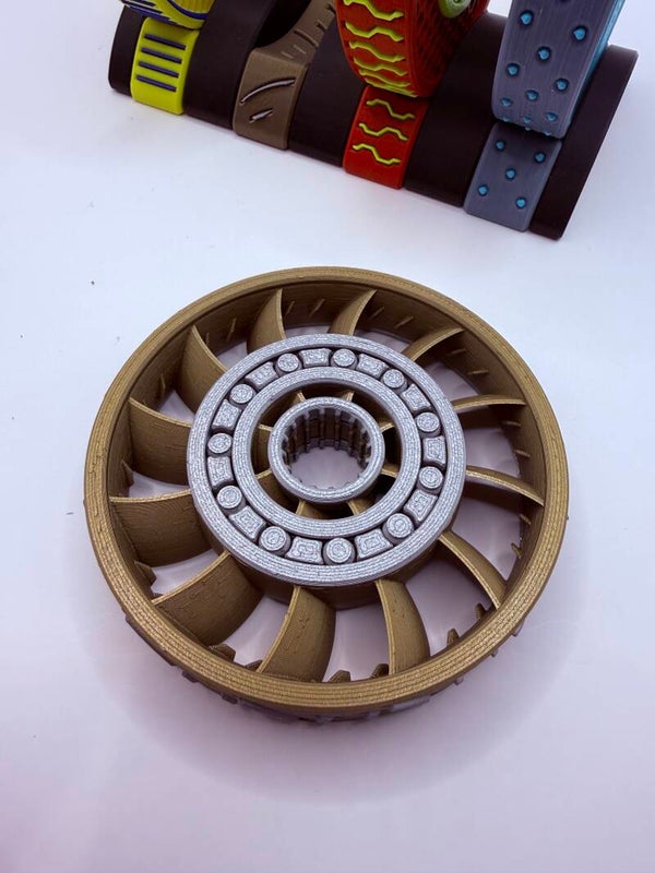 🌀 Bronze Aero Spinner