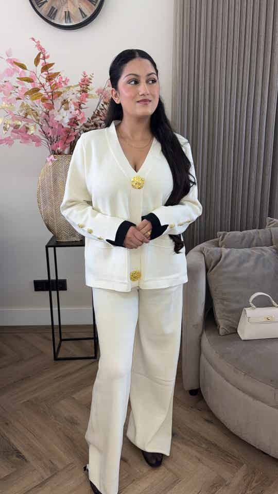 AMAYA TWINSET OFF-WHITE