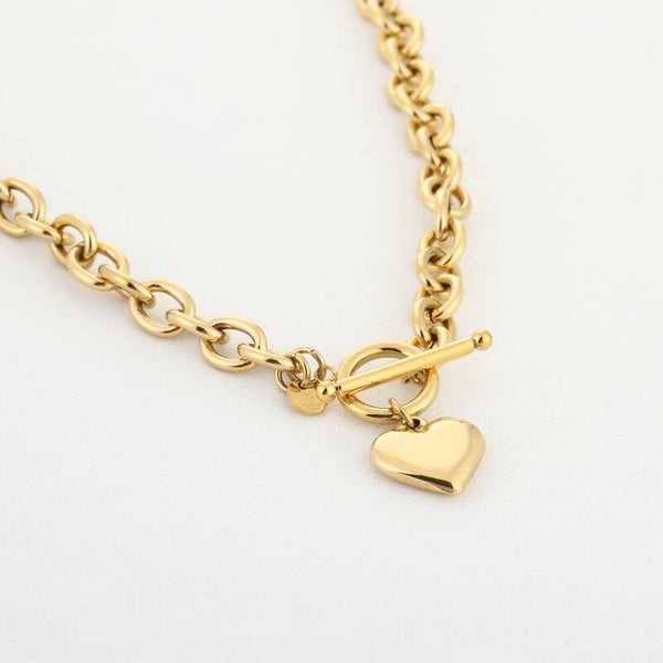 Necklace With A Heart In Gold