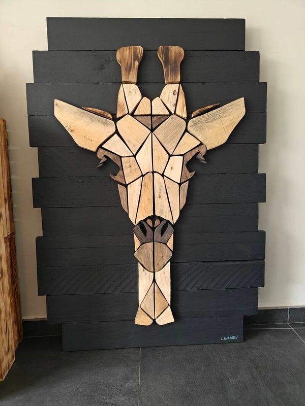 Girafe bois 2026