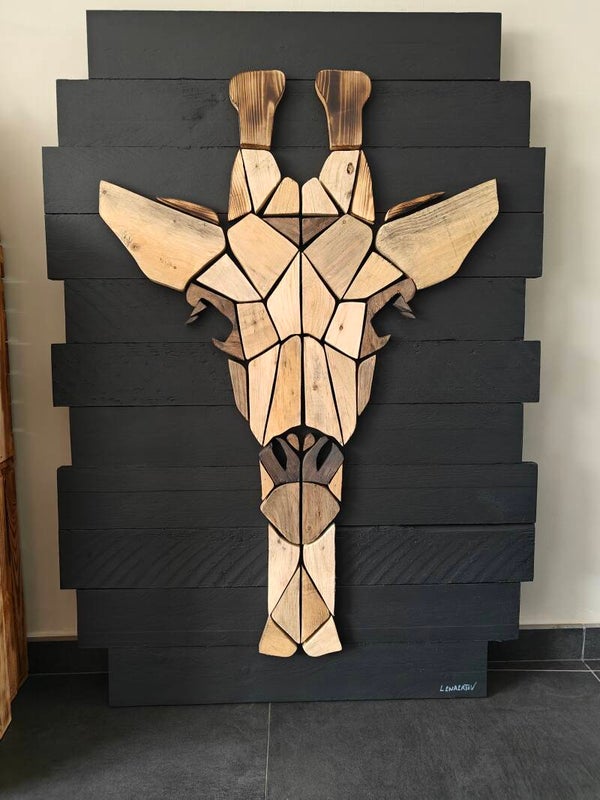 Girafe bois 2026