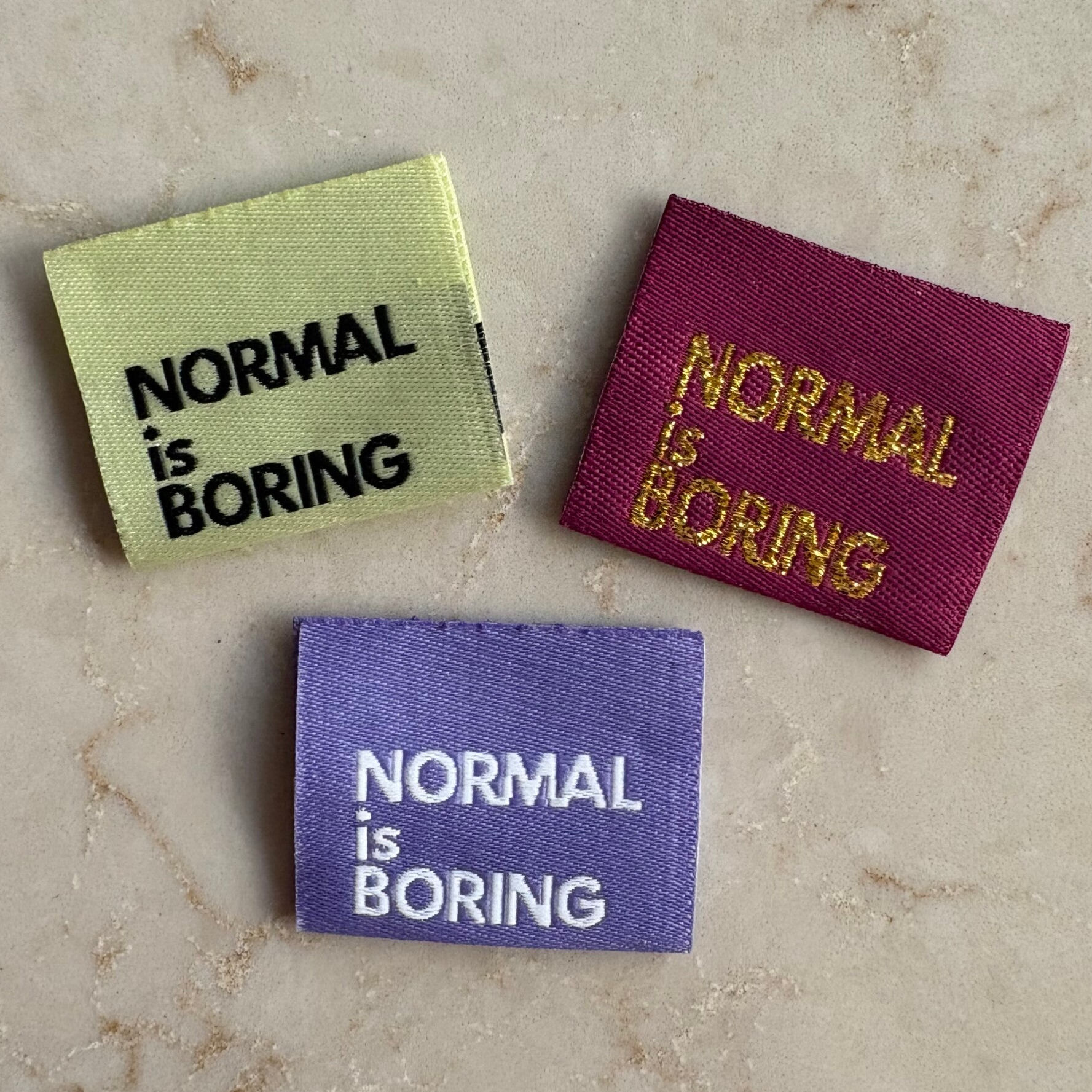 Labelmix 'Normal is Boring' - 3 kleuren