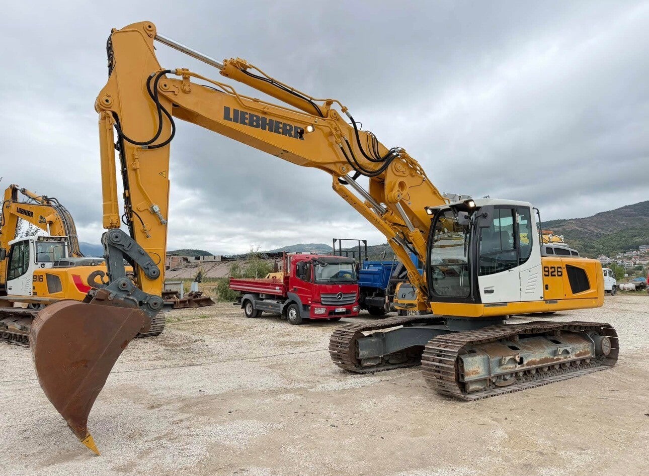 LIEBHERR R926 LC