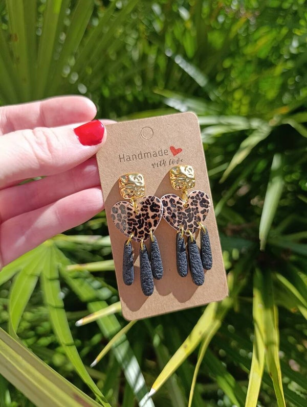 Boucles d’oreilles – cœur léopard