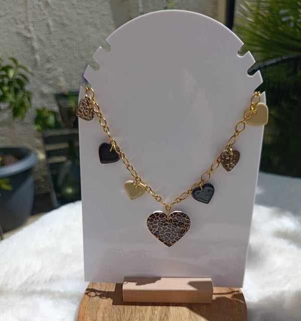 Collier léopard