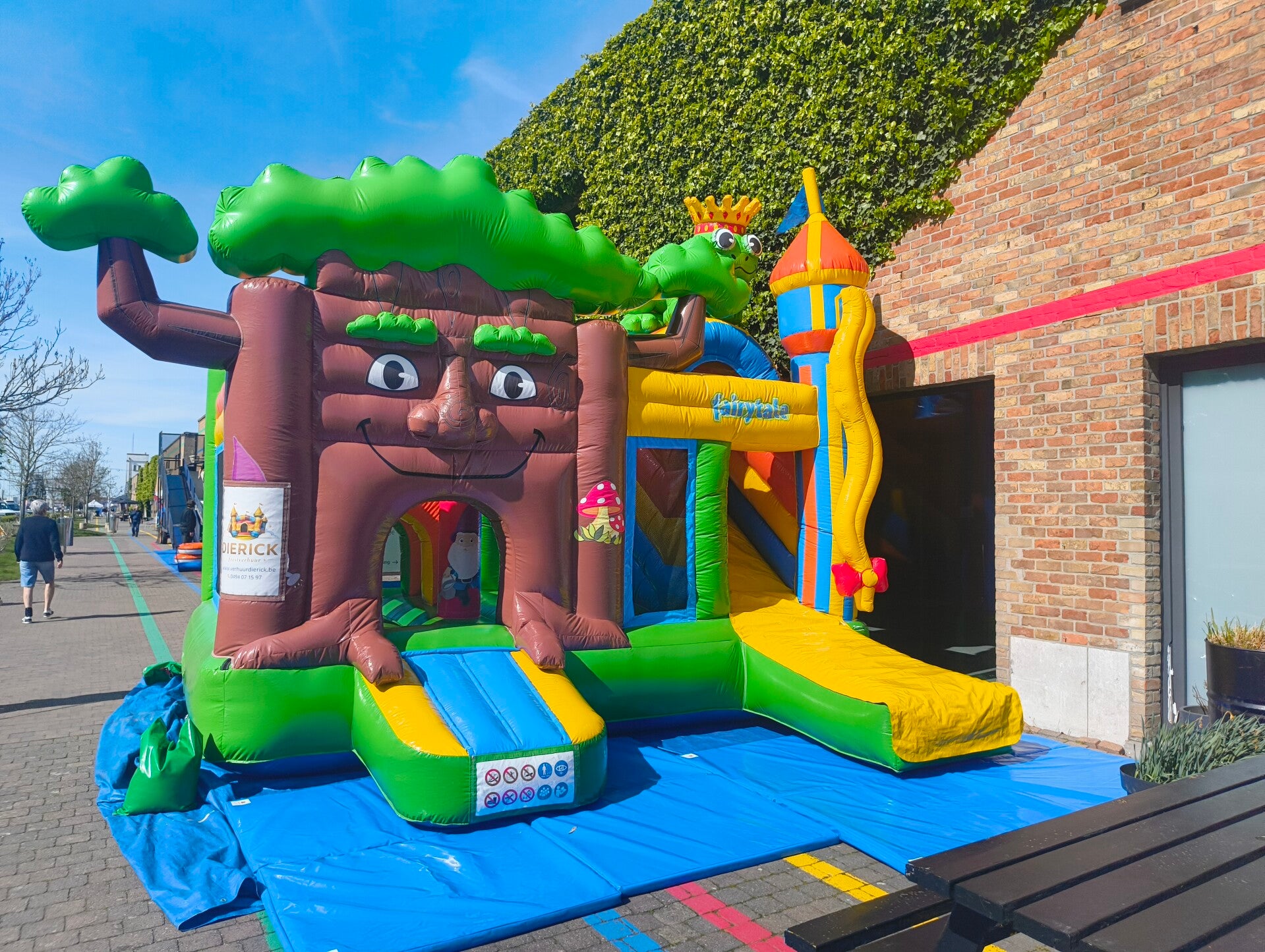 Multiplay Fairytale Springkasteel