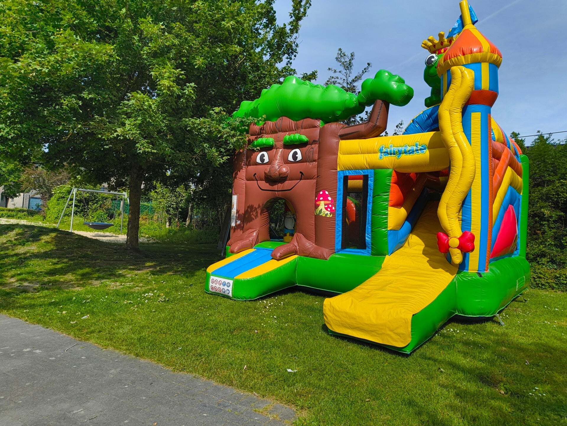 Multiplay Fairytale Springkasteel