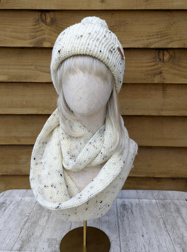 Cream Tweed Knitted Hat and Snood