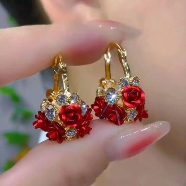 Elegante Ohrringe mit Blumen