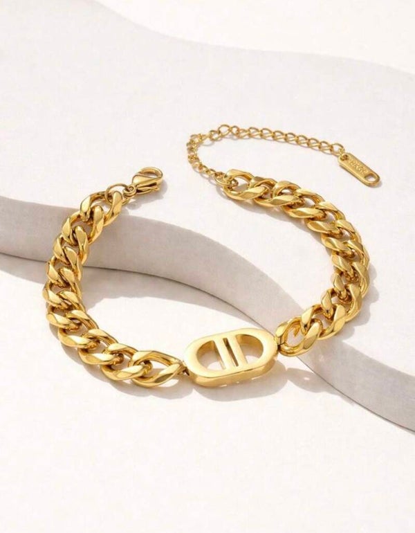 Cuban link bracelet