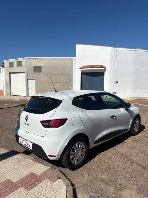RENAULT CLIO ¡NUEVA UNIDAD!