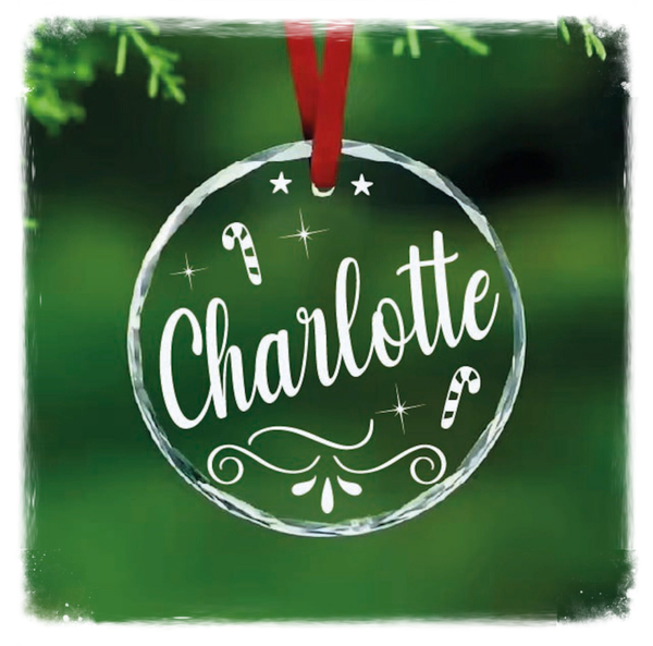Boule de Noël en verre effet cristal – personnalisée avec prénom – Gravure 2D au laser CO₂