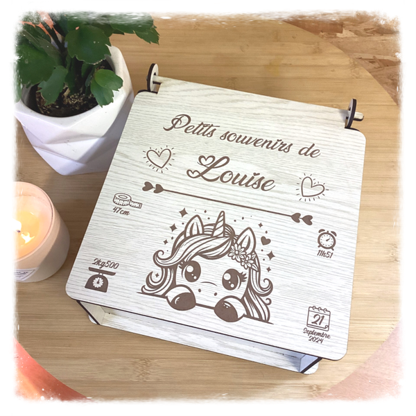 Boite à souvenirs pour nouveau-né