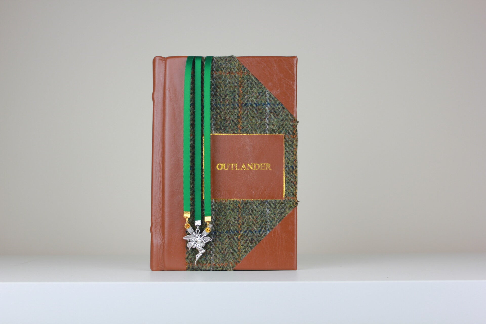 OUTLANDER HALF LEATHER & TWEED