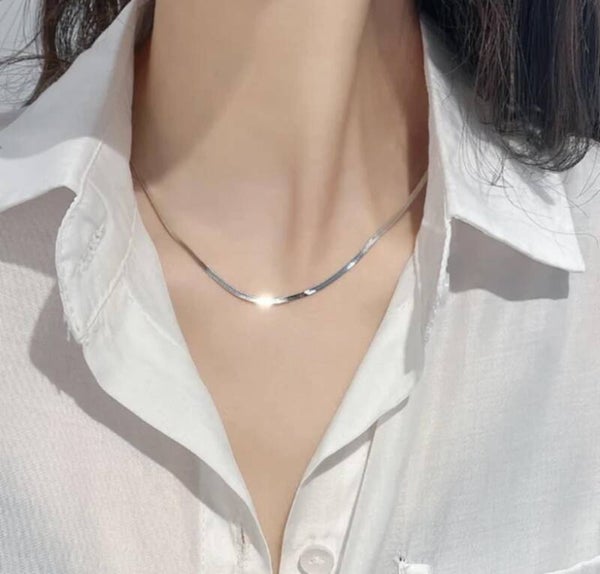 Collier Sarah
