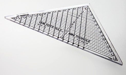 QUILTERS RULES KOLMIOVIIVAIN 15 CM  45*