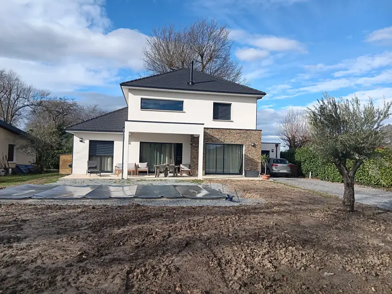 construction-maison-traditionnelle-montardon-64-standard.webp