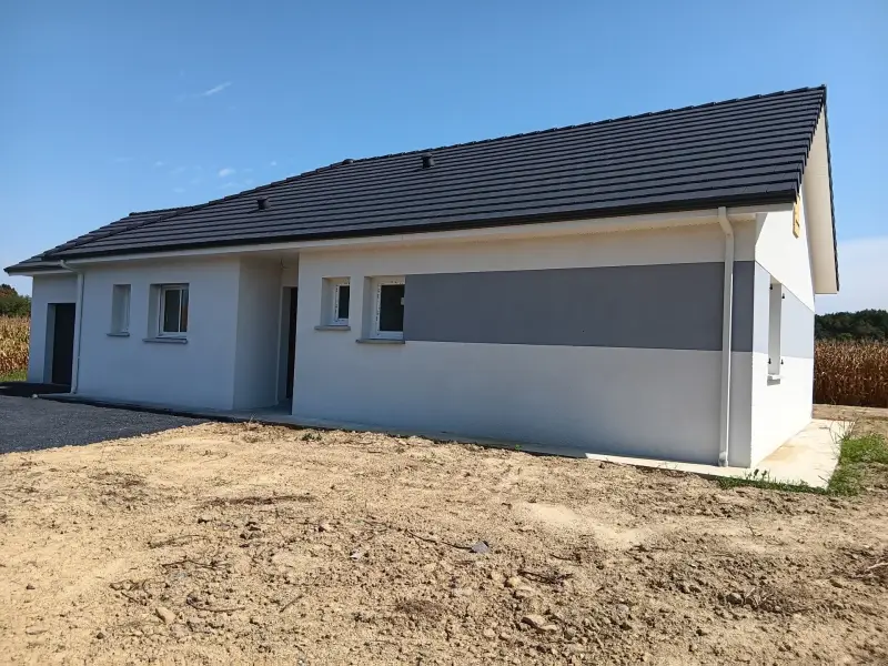 construction-maison-traditionnelle-pau-64-standard.webp