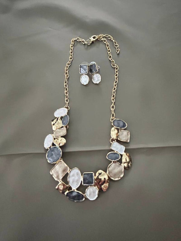 Colored necklace and earrings.