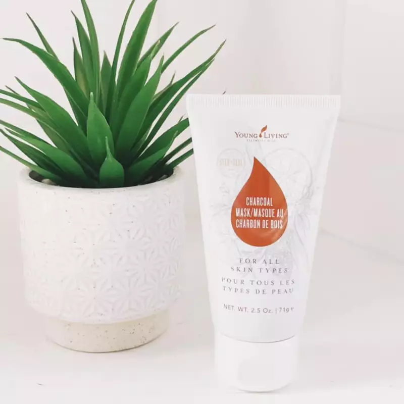 Aromawelzijn | Young Living Charcoal Mask