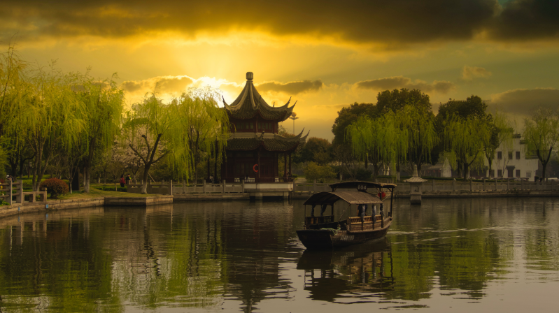 Aromawelzijn | Essentiële oliën door de eeuwen heen