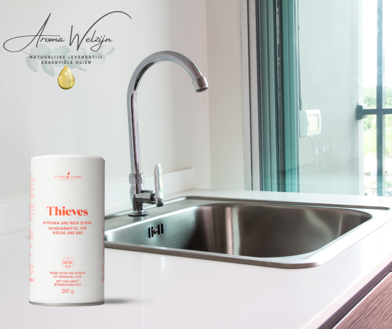 Thieves® Kitchen & Bath Scrub Aroma Welzijn