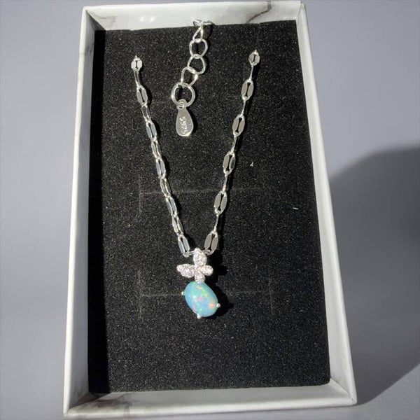 Natural opal pendant i S925