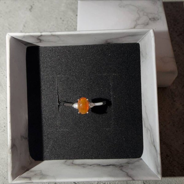 Natural orange ild opal ring i sølv ✨