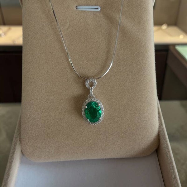 Smaragd (Emerald) anheng i sølv ✨