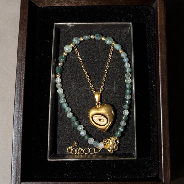 Evil Eye halskjede og krystall armbånd
