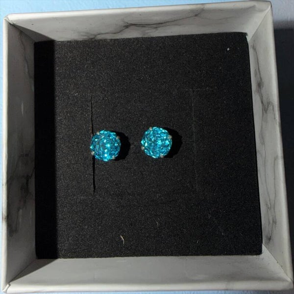 Natural Paraiba øredobber i sølv