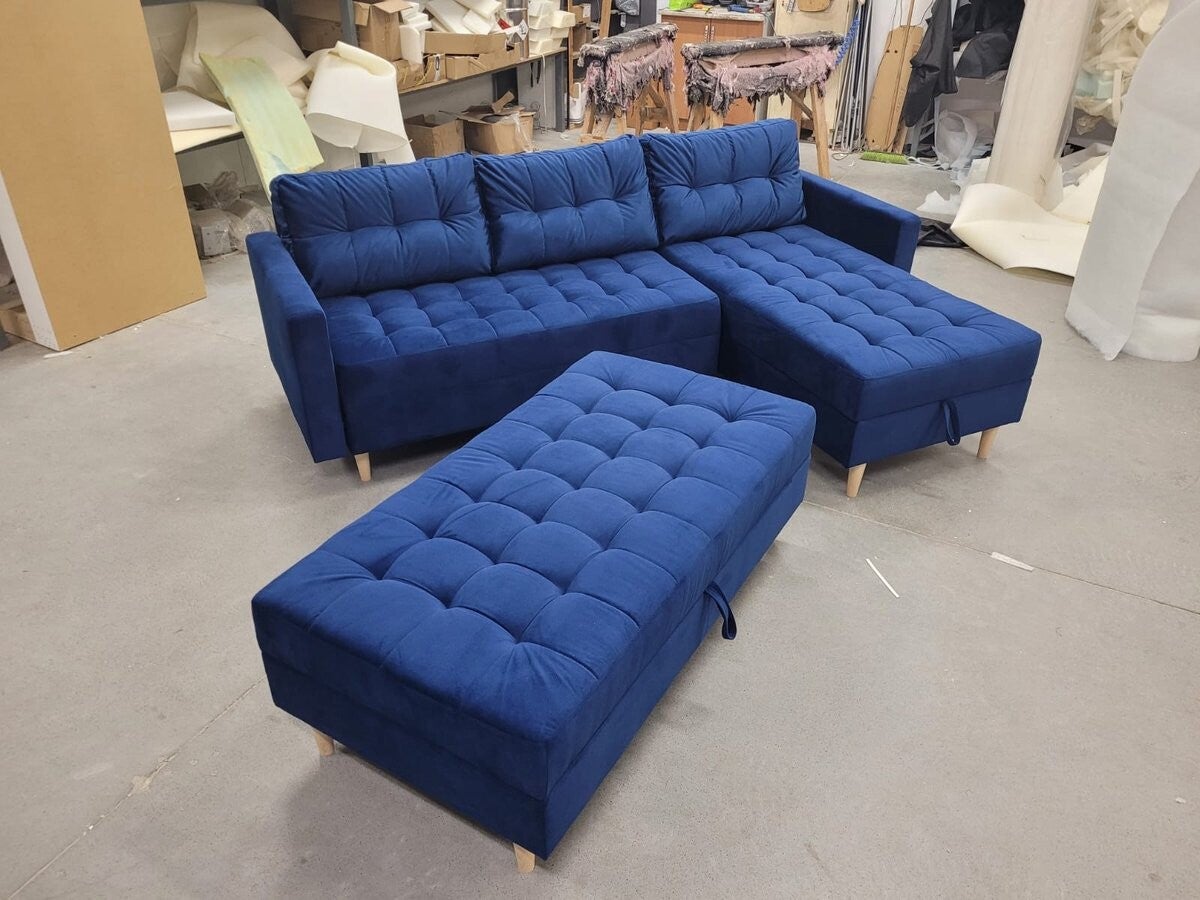 Hoekbank + hocker - Hoekbank met slaapfunctie en opberger - Rechterkant - Fluwelen stof - Donkerblauw - 220 x 150 cm
