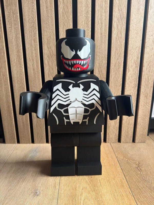 Brick Figure Venom
