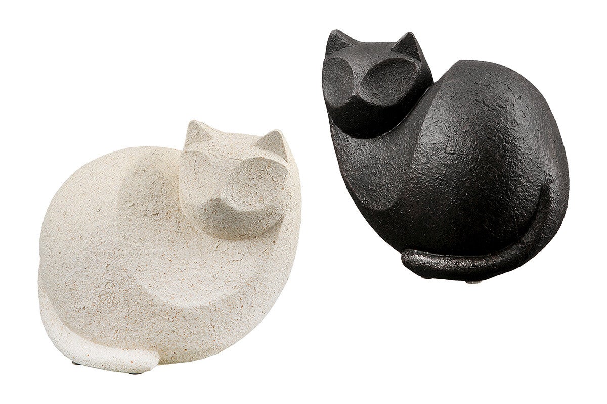 Gilde Gea – Decoratieve Kat van Kunsthars – Zwart of Wit – 16,5 cm