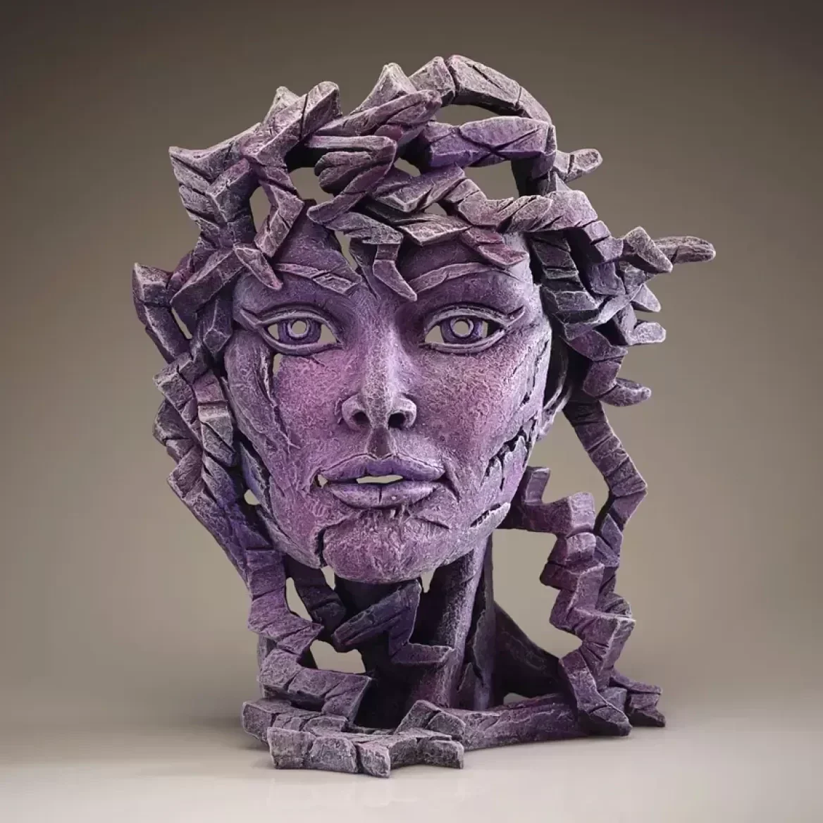 Edge Sculpture Venus Bust - Amethyst (OP BESTELLING LEVERBAAR)