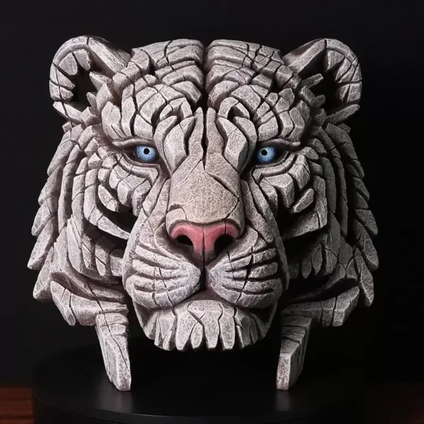 Edge Sculpture White Tiger Bust