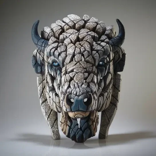 North American Buffalo / Bison Bust - 'Spirit Buffalo' (White) (OP BESTELLING LEVERBAAR)