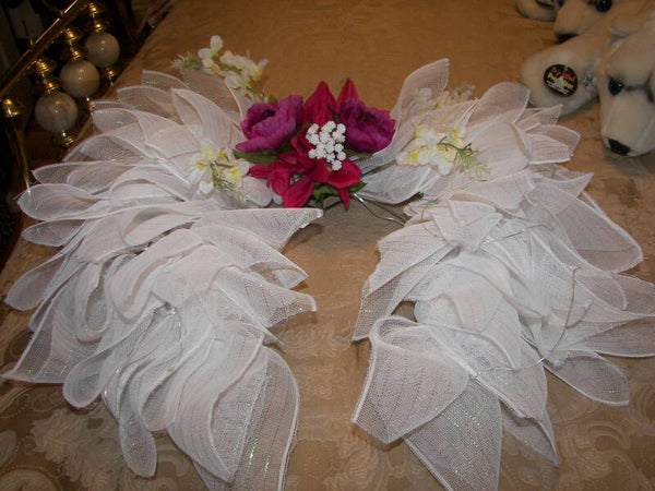 White Angel Wings Wreath