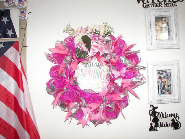 Welcome Spring Wreath
