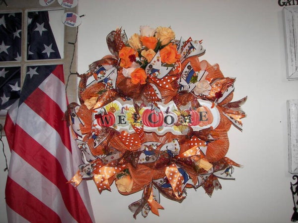 Welcome Fall Wreath with Lights