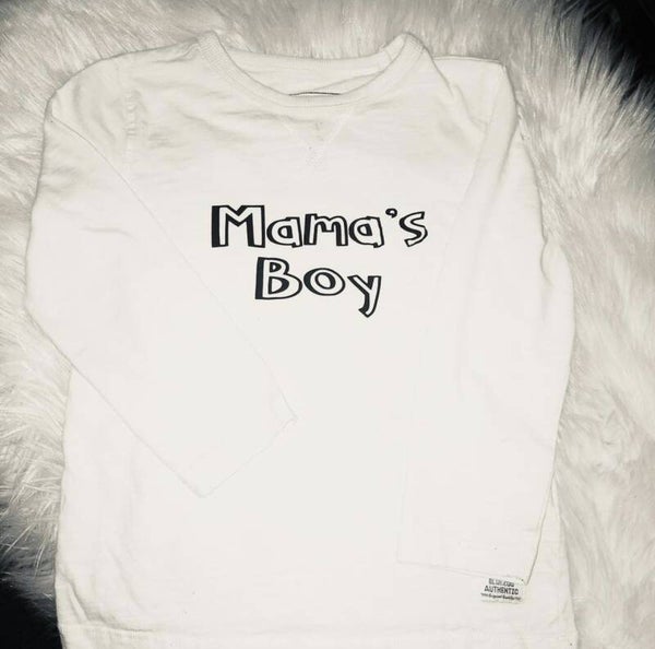 Mama's boy t-shirt