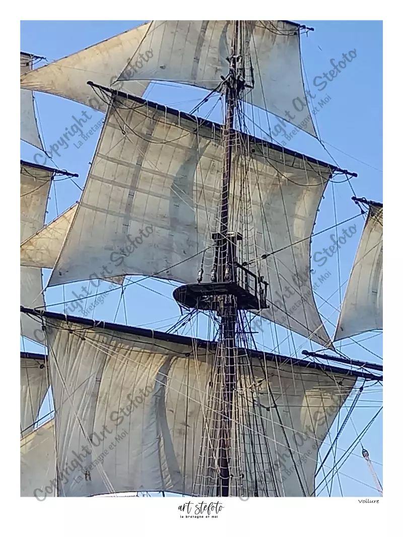 voilure-de-bateau-mats-patrimoine-maritime-bretagne