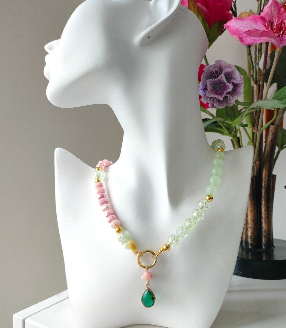 Groen - roze ketting