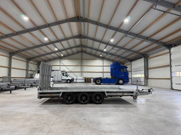 Hulco terrax 3 machinetransporter