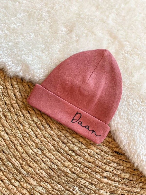 Mutsje met naam | Roest