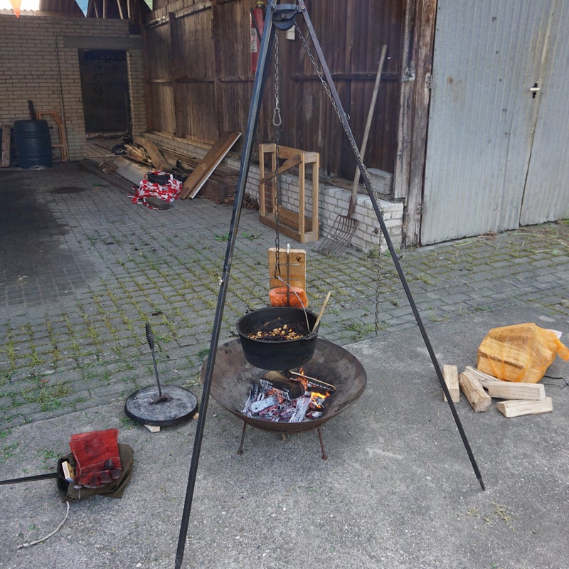 Kampeerweekend: hard werk doet goed eten!