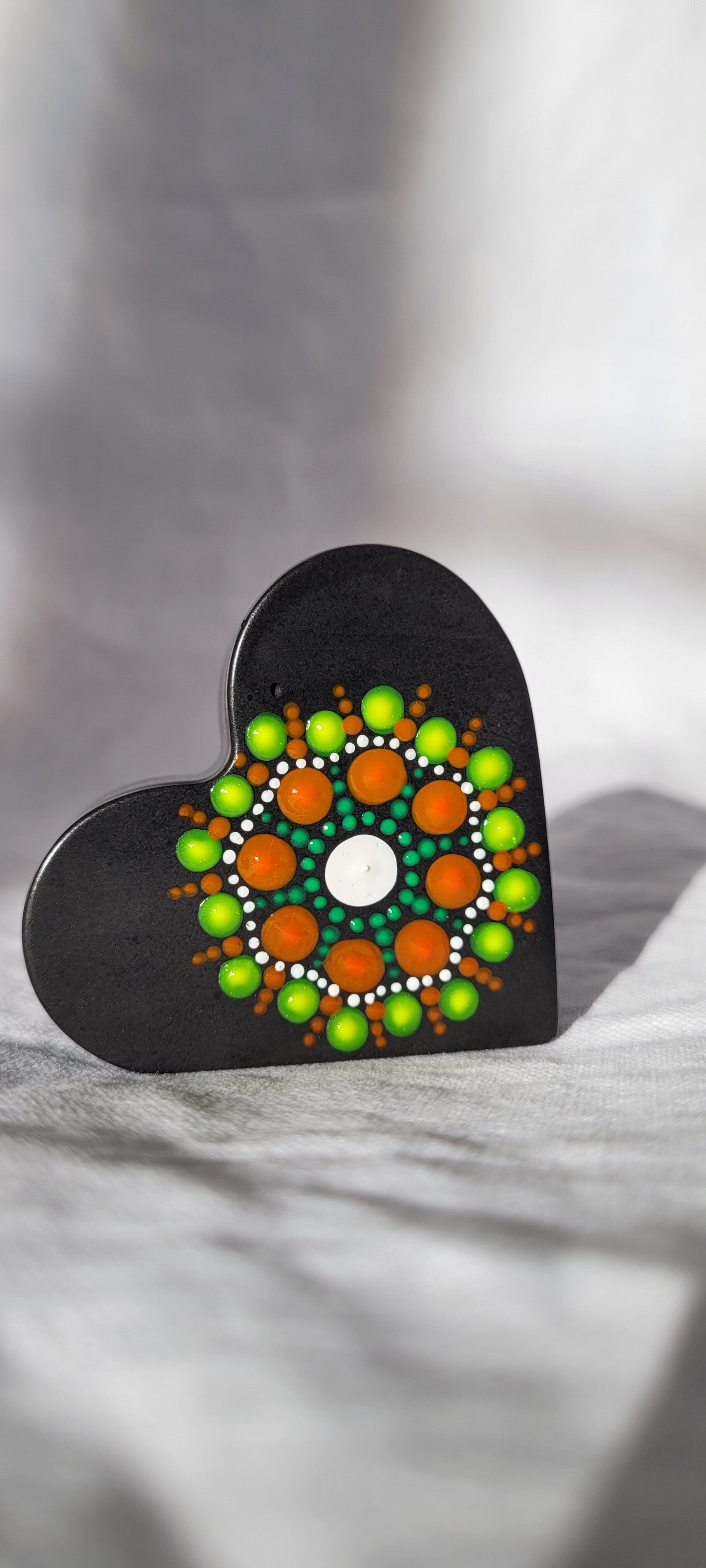 Herzförmiger Kartenhalter, Neon Gelb